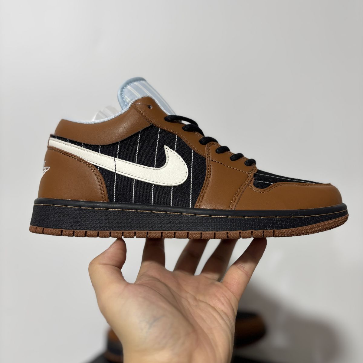 AJ1 low棕条纹 Air Jordan 1 乔1低帮舒适经典 低帮 复古篮球鞋 IR7560-010
