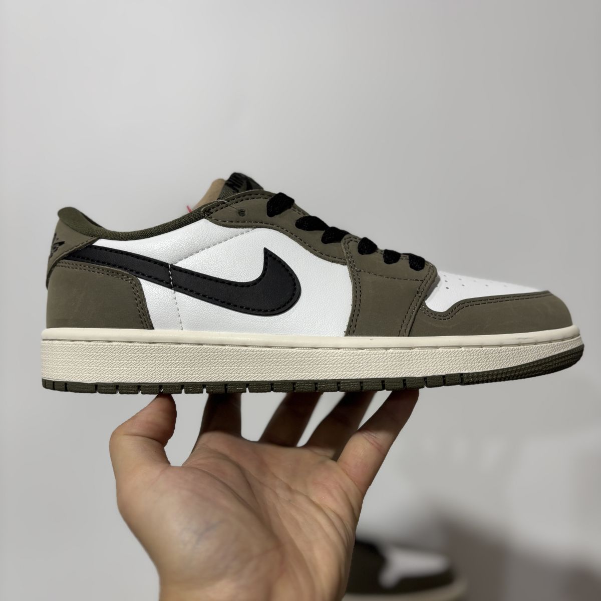 AJ1 low黑白绿 Air Jordan 1 Retro Low OG 乔1时尚舒适 防滑耐磨 低帮 复古篮球鞋 HQ6998-200