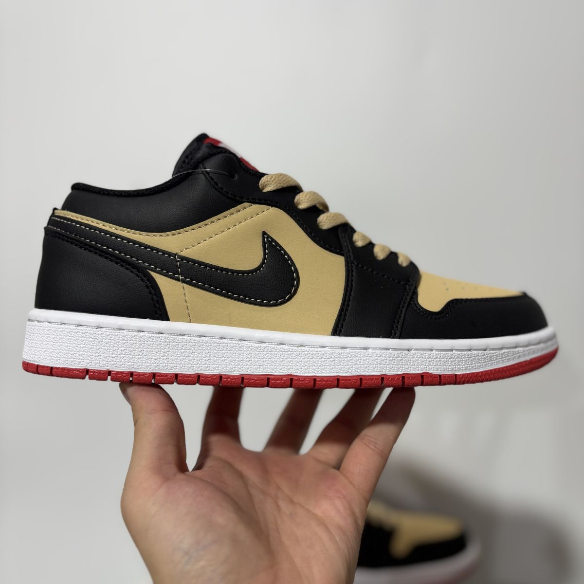 AJ1 low黑棕披萨 Air Jordan 1 Pizza Conspiracy 乔1低帮休闲板鞋 HQ2016-200