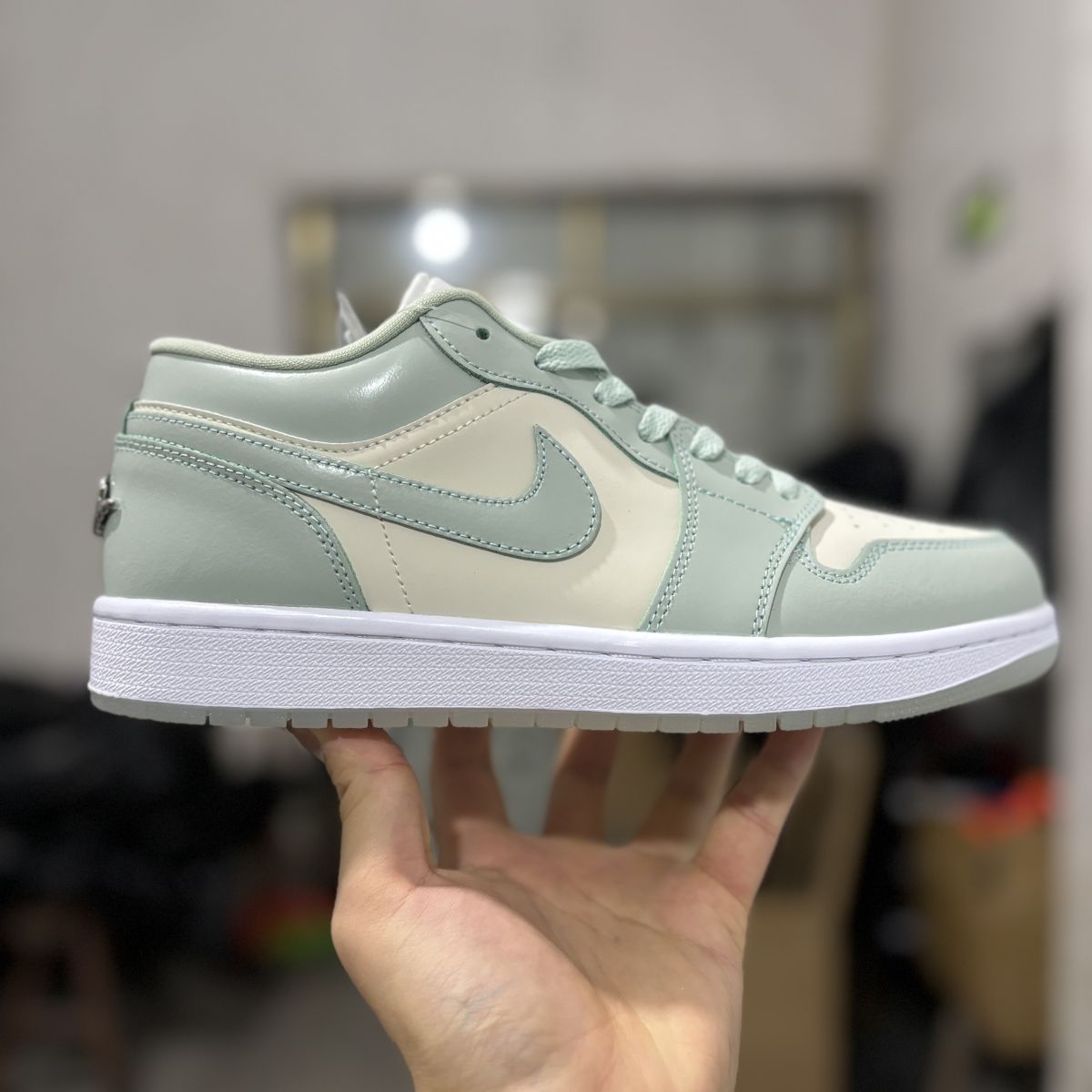 AJ1 low米黄绿 Air Jordan 1 low 乔1百搭 低帮 复古篮球鞋 蓝红 HF4087-100