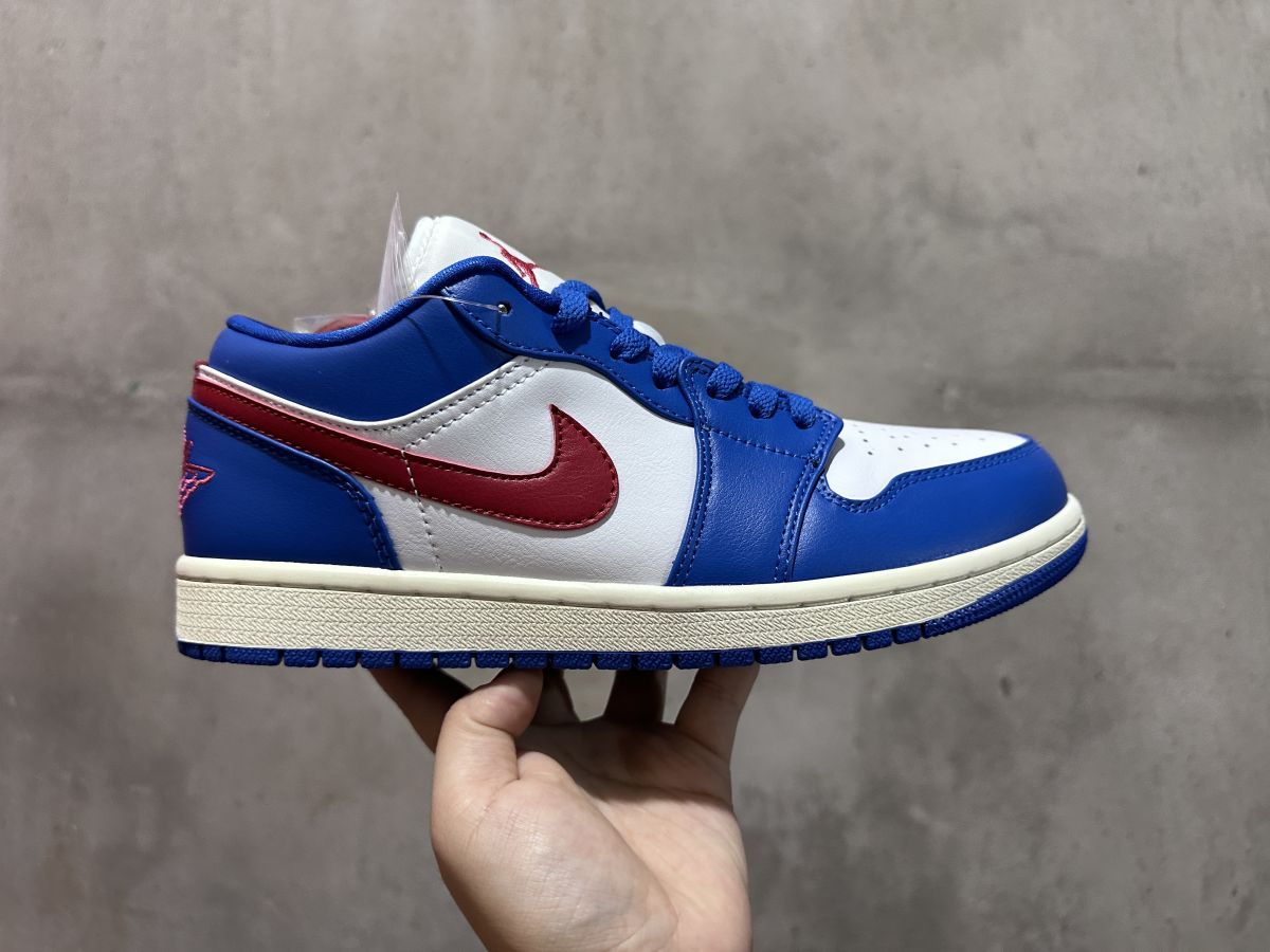 aj1 low白蓝红Air Jordan 1 Low 乔1白蓝红 低帮复古篮球鞋DC0774-416