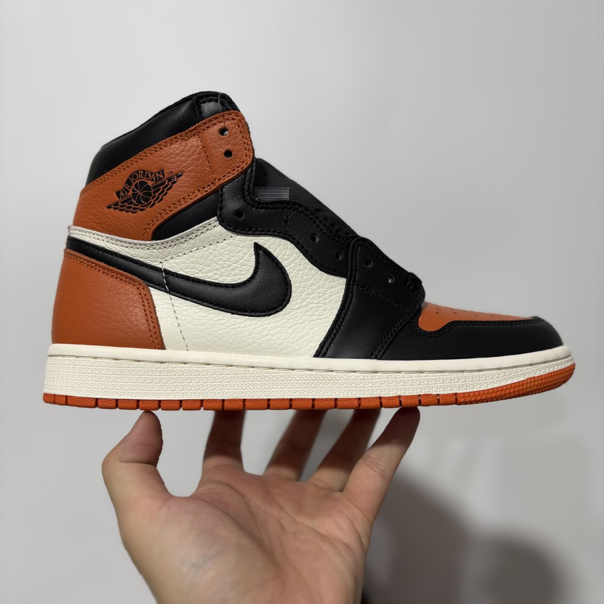 AJ1扣碎2025复刻 Y版⚡️Air Jordan 1 “Shattered Backboard”乔1黑白橙柔软舒适 防滑耐磨 高帮 复古篮球鞋 DZ5485-008