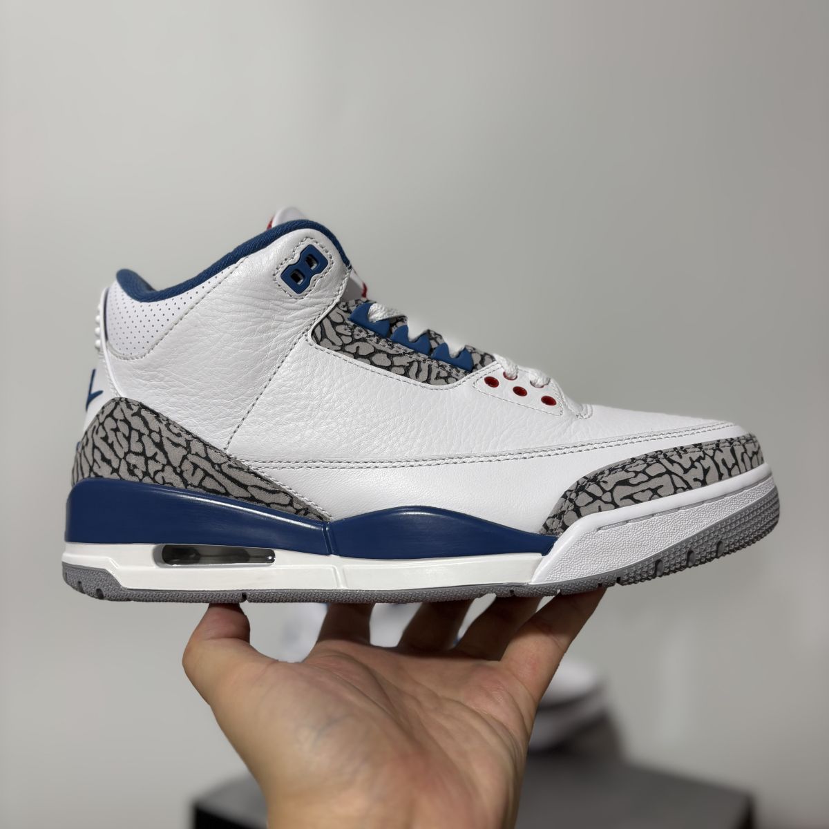 AJ3真蓝复刻 特供LJR版‼️Air Jordan 3 Retro 乔3舒适时尚 支撑 中帮 复古篮球鞋 IF4396-104尺码：40-48.5有45.5