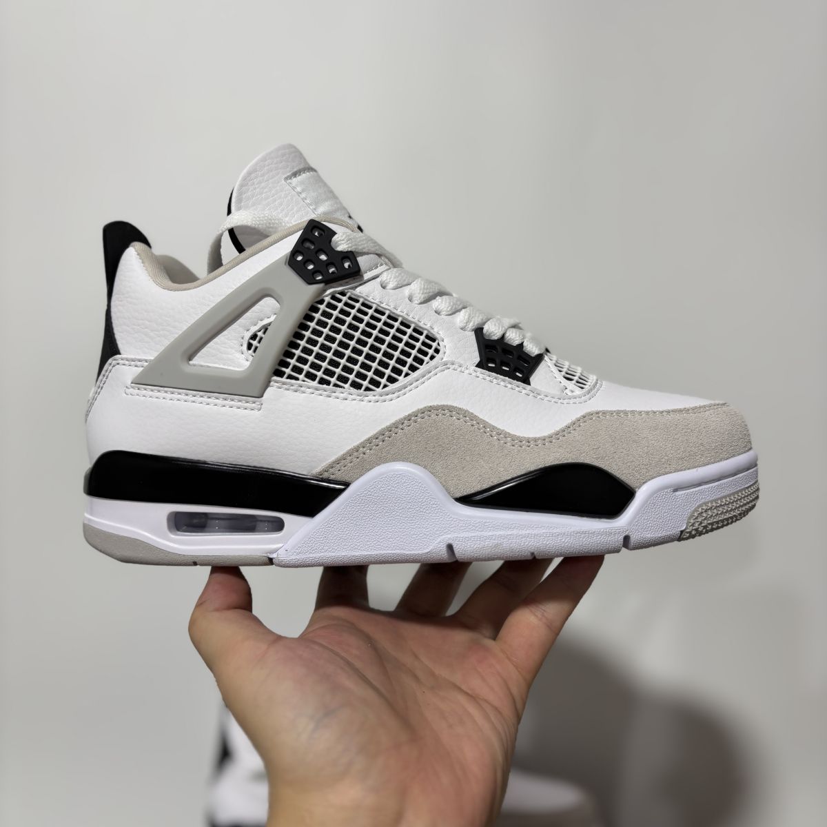 AJ4小白水泥 性价比⚡️Air Jordan 4 military black 乔4黑白灰篮球鞋DH6927-111尺码：36-47.5