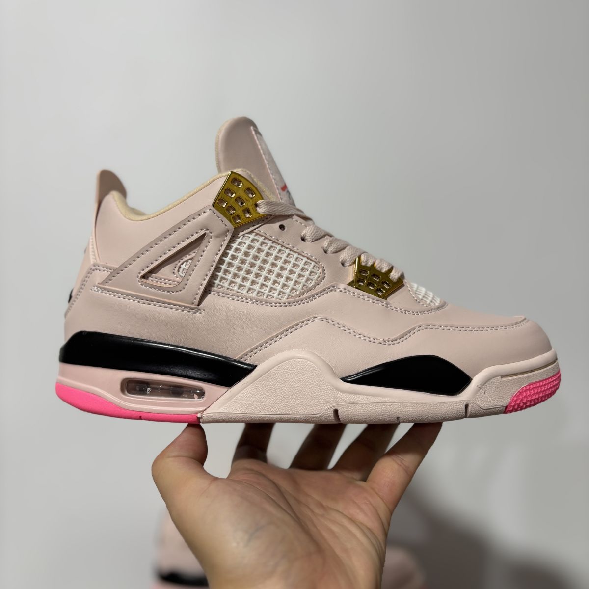 AJ4粉金扣 Air Jordan 4 Birds of Paradise 舒适贴合 复古篮球鞋 男女同款 HV0823-101尺码：36-47.5