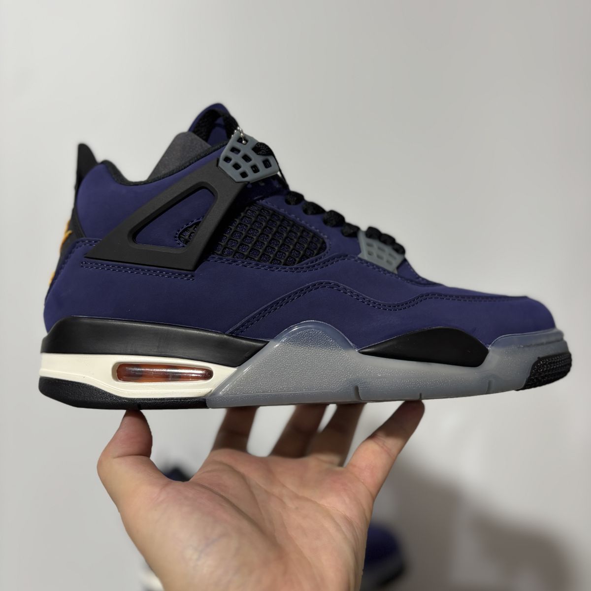 AJ4湖人队紫色 Air Jordan 4 Retro 乔4复刻版 “湖人队 帝王紫”篮球鞋 FV5029-500尺码：36-48.5