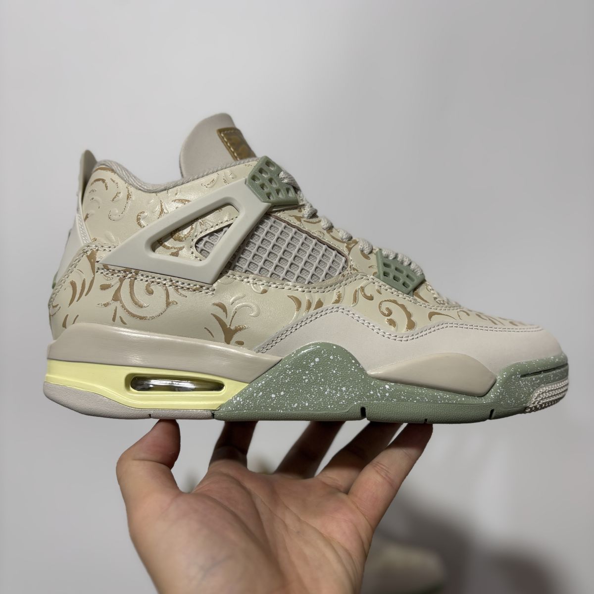 AJ4亡灵节 Air Jordan 4 Somos Eternos 乔4墨西哥亡灵节主题 舒适贴合 复古篮球鞋 男款 白色 IM8116-047尺码：40-47.5