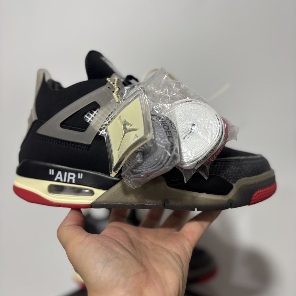 AJ4 OW黑蝉性价比⚡️Air Jordan 4 Off White 乔4 OW联名 透明蝉翼运动鞋 CV9388-101尺码：36-48.5