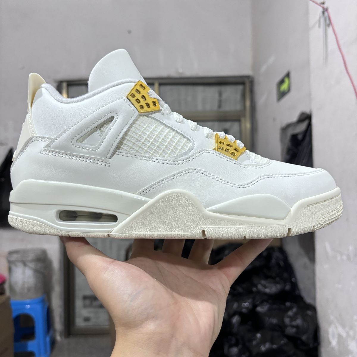 AJ4白金 特供LJR出品‼️ Air Jordan 4 “Metallic Gold”乔4白金扣篮球鞋 头层皮 AQ9129-170尺码：40.5-48.5、有45.5