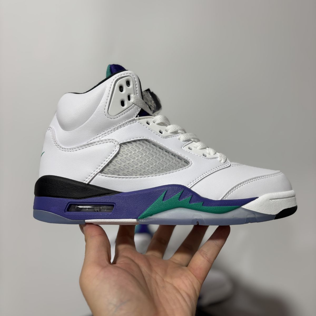 AJ5紫葡萄 中端⚡️Air Jordan 5 Retro Grape 乔5高帮 复古篮球鞋 白紫葡萄 HQ7978-100尺码：36-48情侣