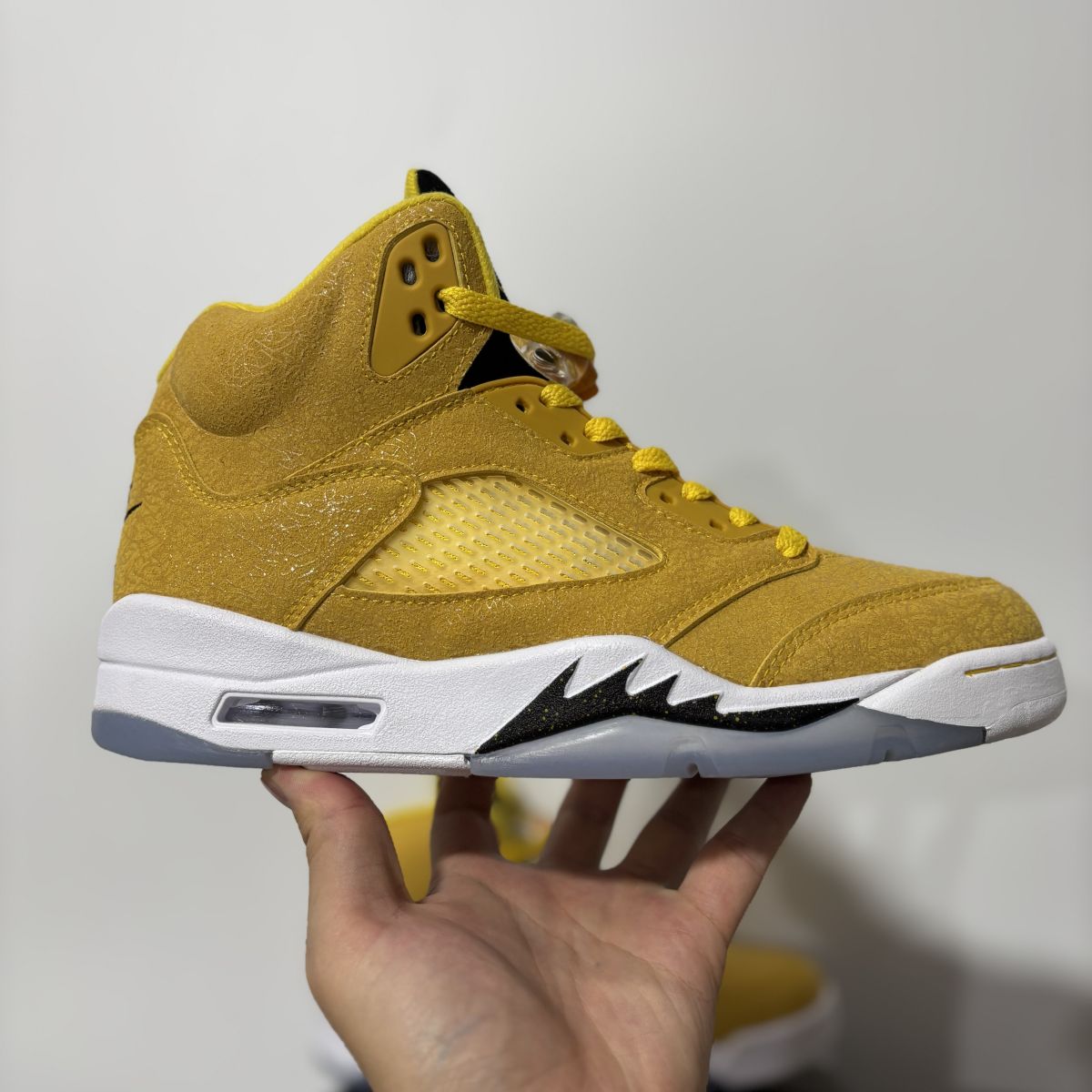 AJ5黄色 纯原版⚡️Air Jordan 5 乔5柔软舒适 防滑耐磨 高帮复古篮球鞋 HQ7978-601 尺码：40-47.5 男