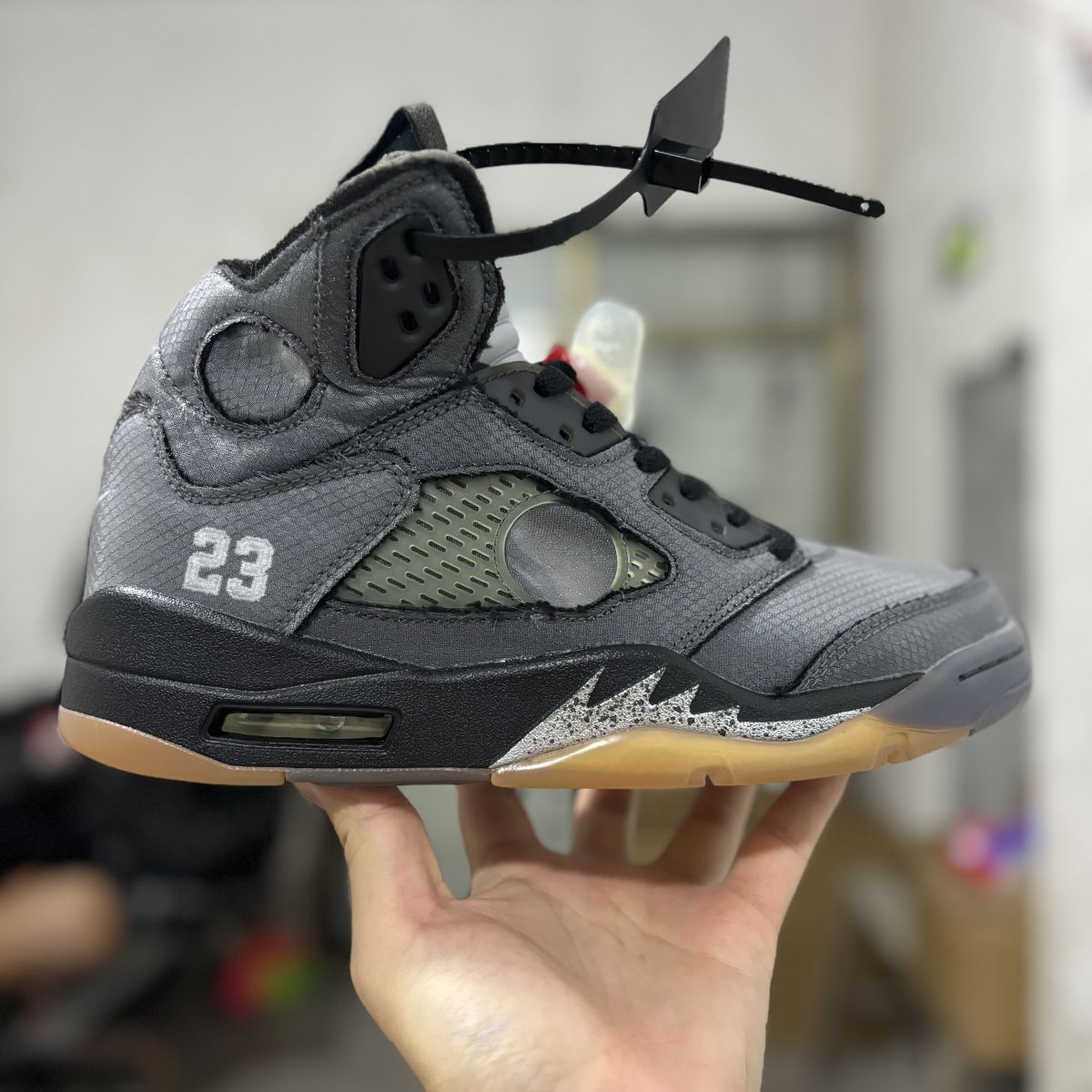 AJ5 ow黑蝉翼 性价比⚡️OFF-White X Air Jordan 5 乔5 OW联名解构蝉翼半透明运动鞋 CT8480-001 尺码：39-47  男