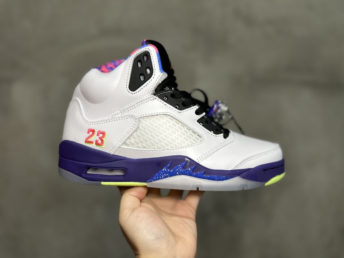 AJ5白葡萄 Air Jordan 5 Retro 乔5白紫复古篮球鞋 DB3335-100 尺码：36-47.5 情侣