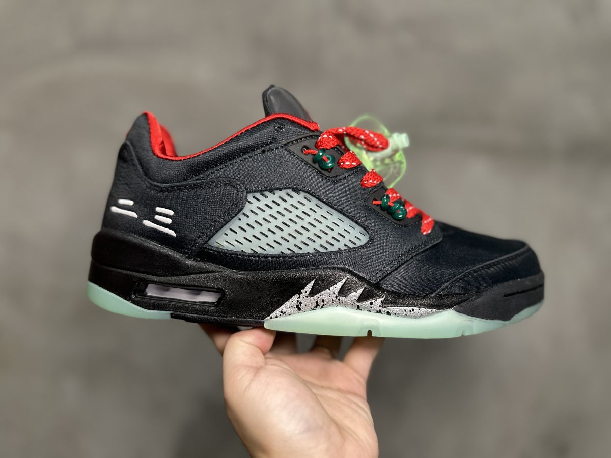 AJ5中国玉 Air Jordan 5 Low 乔5黑丝绸复古篮球鞋 DM4640-036 尺码：36-47.5 情侣