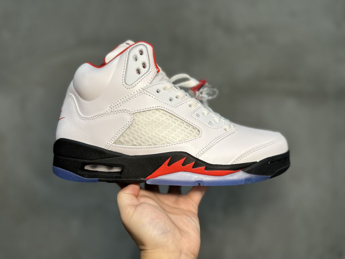 AJ5流川枫 Air Jordan 5 乔5流川枫 白红火焰红篮球鞋20年款 DA1911-102  尺码：36-46 情侣