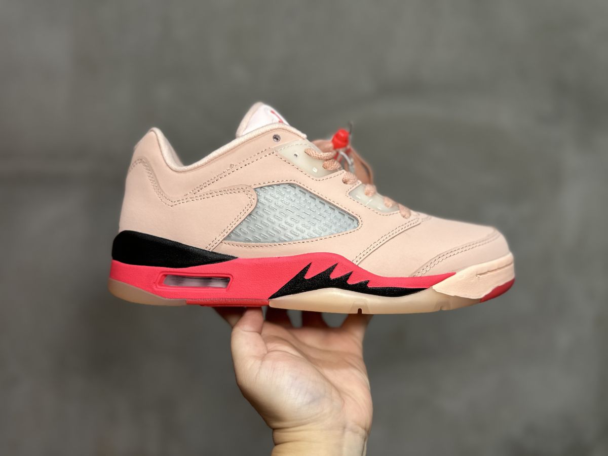 AJ5低帮火烈鸟 Air Jordan 5 retro low "girls that hoop" 乔5北极粉火烈鸟🦩轻便低帮复古篮球鞋 DA8016-806 尺码：36-47.5 情侣
