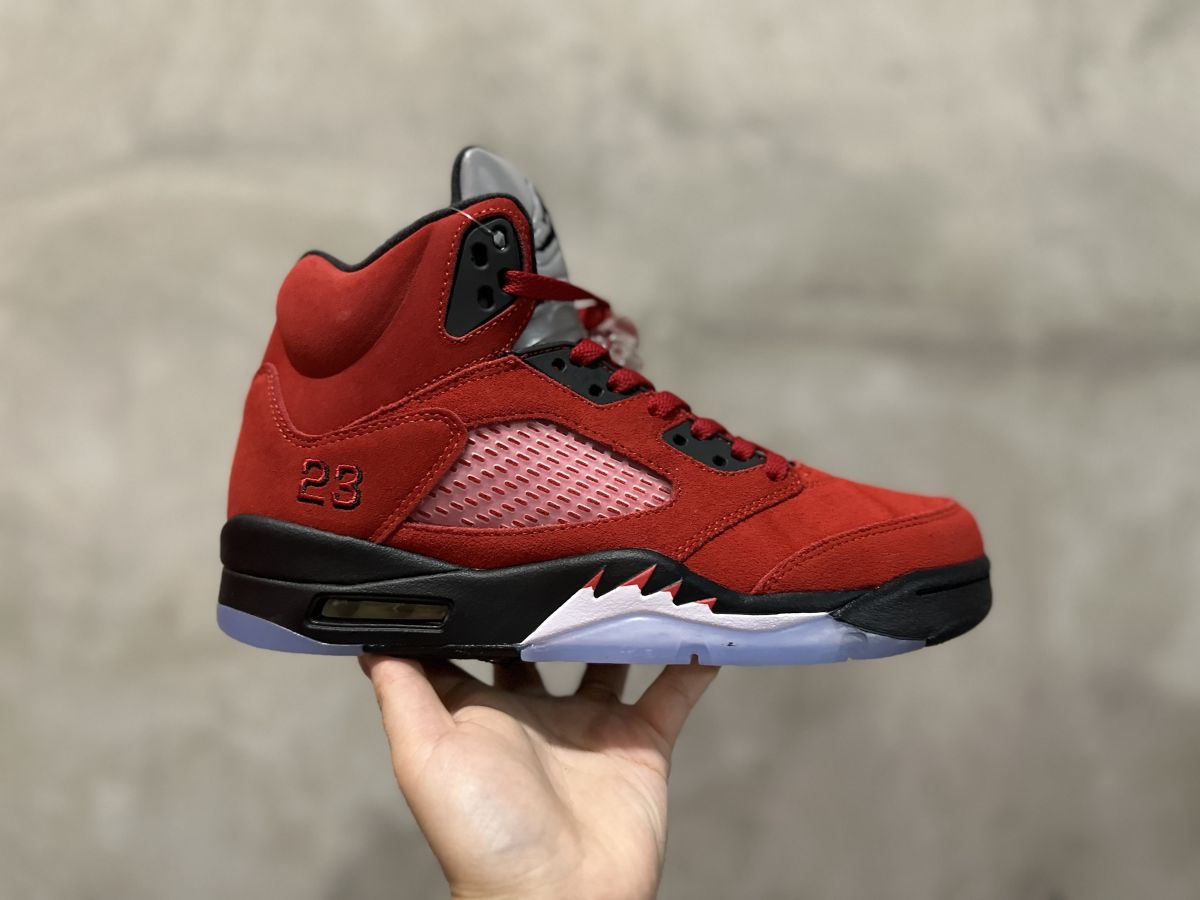 AJ5公牛红 Air Jordan 5 乔 5大红高帮篮球鞋 DD0587-600  尺码：40-47.5 男
