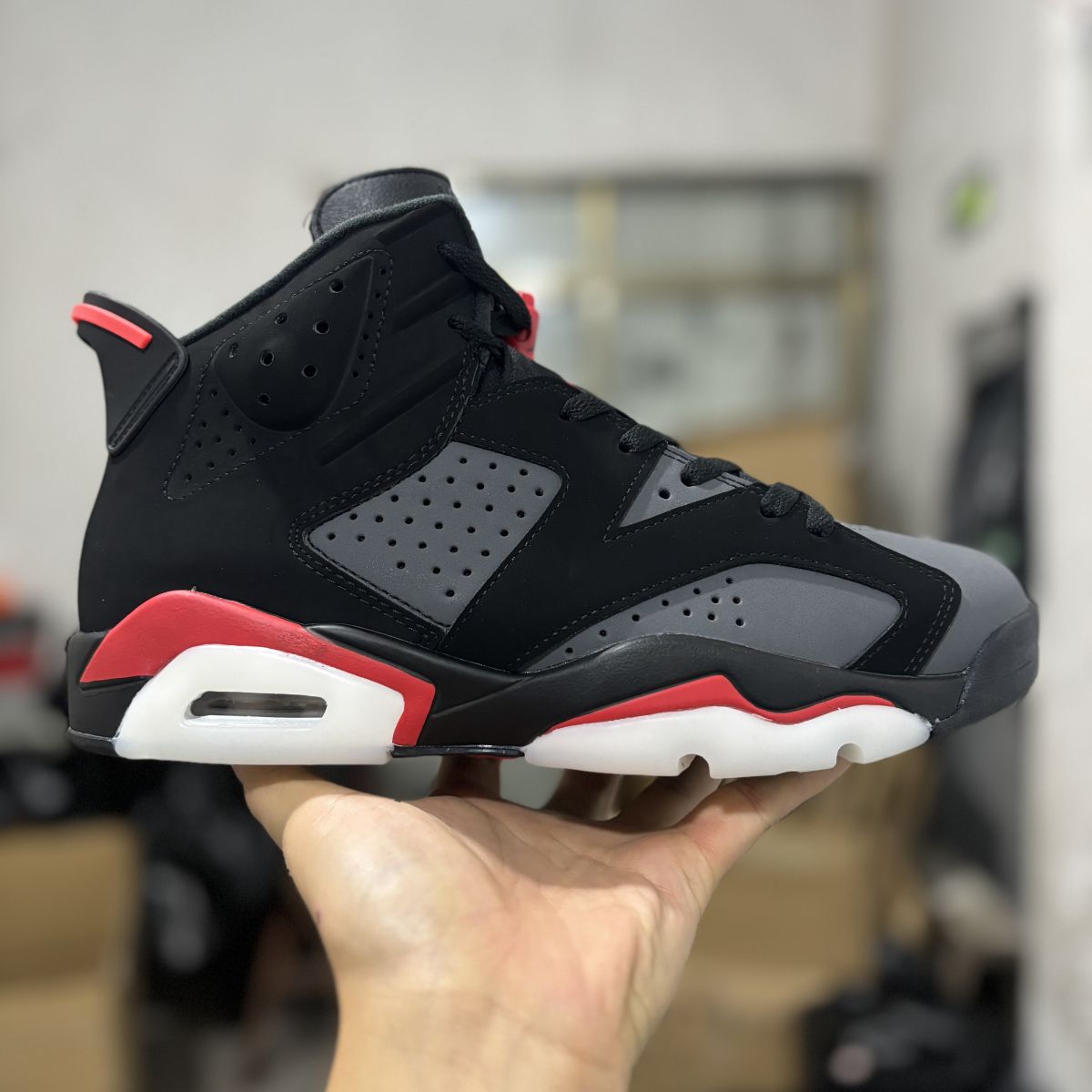 AJ6黑灰红 纯原版⚡️Air Jordan 6 乔6高帮 复古篮球鞋 CT8529-064 尺码：40-47.5 男