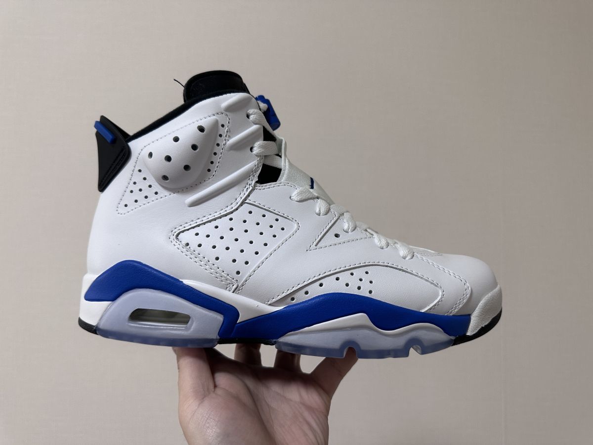 AJ6白蓝 Air Jordan 6 乔6白蓝电光蓝 高帮运动鞋 384664-107 尺码：40-47.5 男